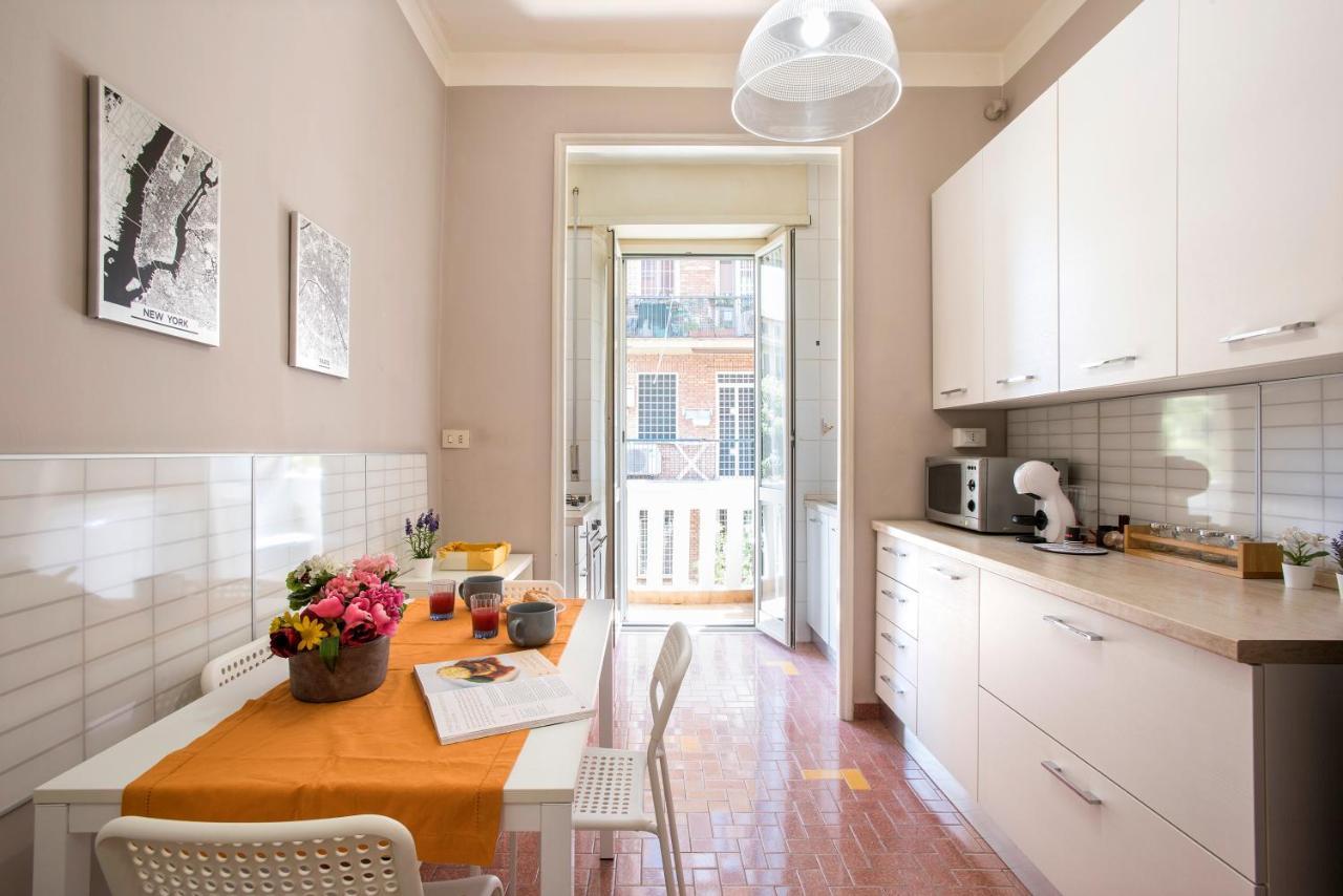 Art Of Living - Suite Elegante Nel Cuore Di Roma Bagian luar foto